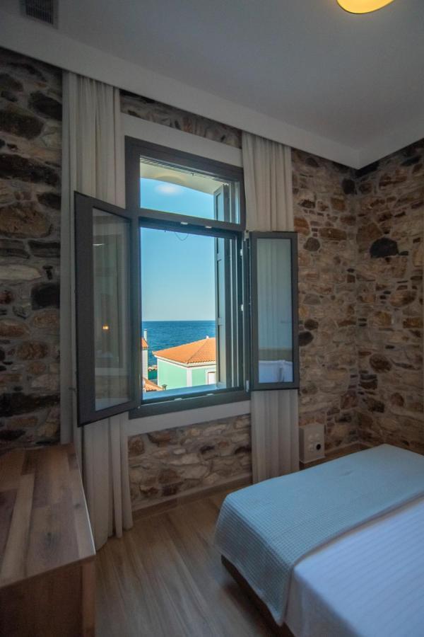 Villa Samos - Renovated Stone Villa With Private Pool- 2 Min From The Sea! Ágios Konstantínos Buitenkant foto